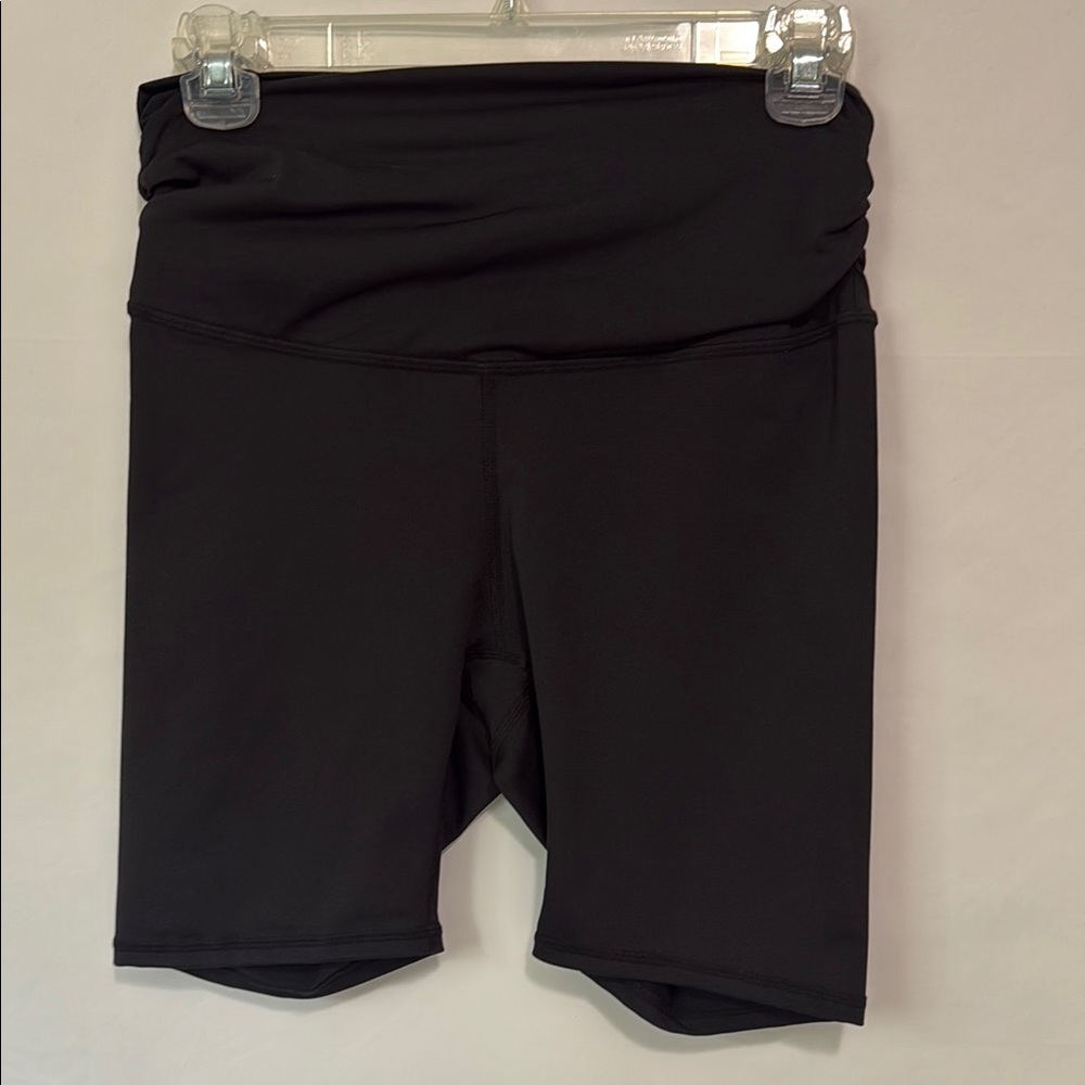 Savvi Margot short